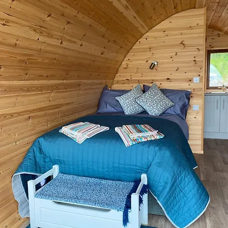 Kingsford Pod * Wexford
